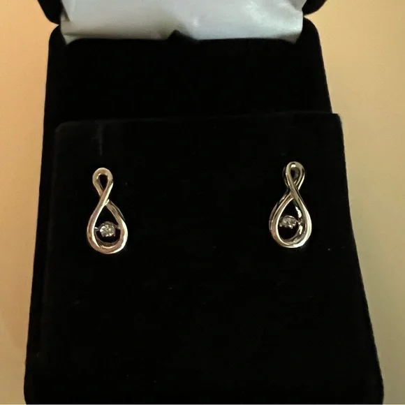 Dancing Diamond Earrings - Picture 2 of 7